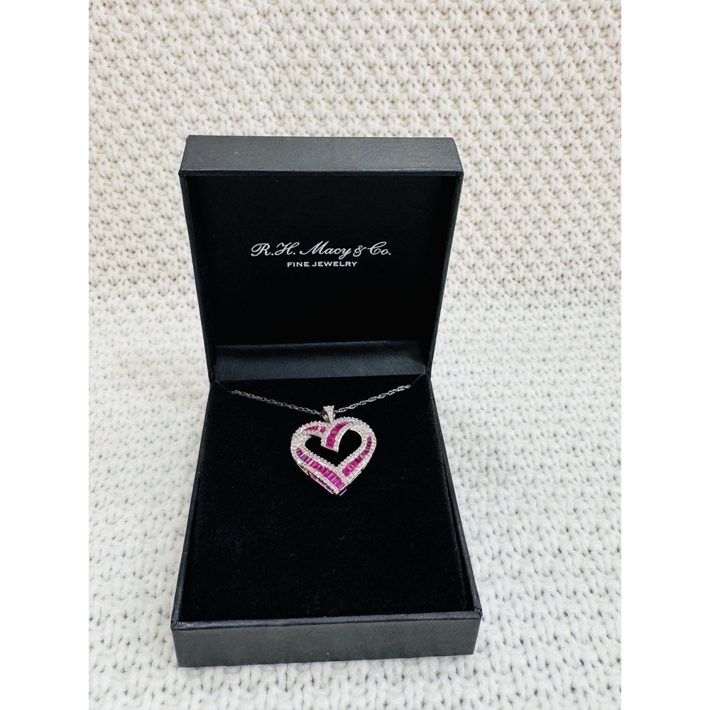 R.H. Macy & Co 925 Sterling Silver Pink Clear Stone Heart Necklace 18"